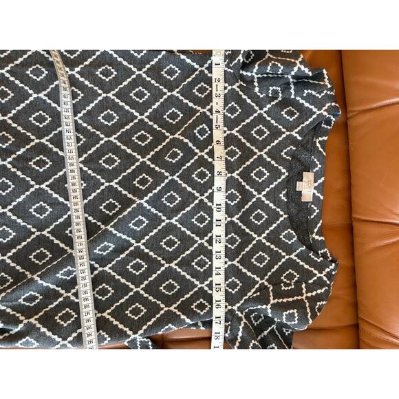 NWOT LOFT Gray Geometrical Midi Dress long sleeves Medium Petite - Picture 9 of 10